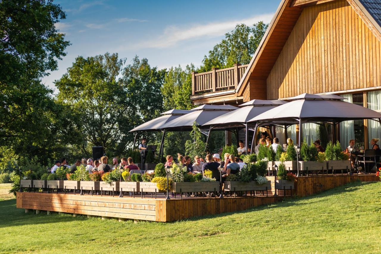 Abzali Hotel And Restaurant With Self Check-In Ādaži Zewnętrze zdjęcie